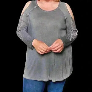 NWT - Plus Long Sleeve Charcoal Cold Shoulder Crochet Round Neck Solid Top - 1X